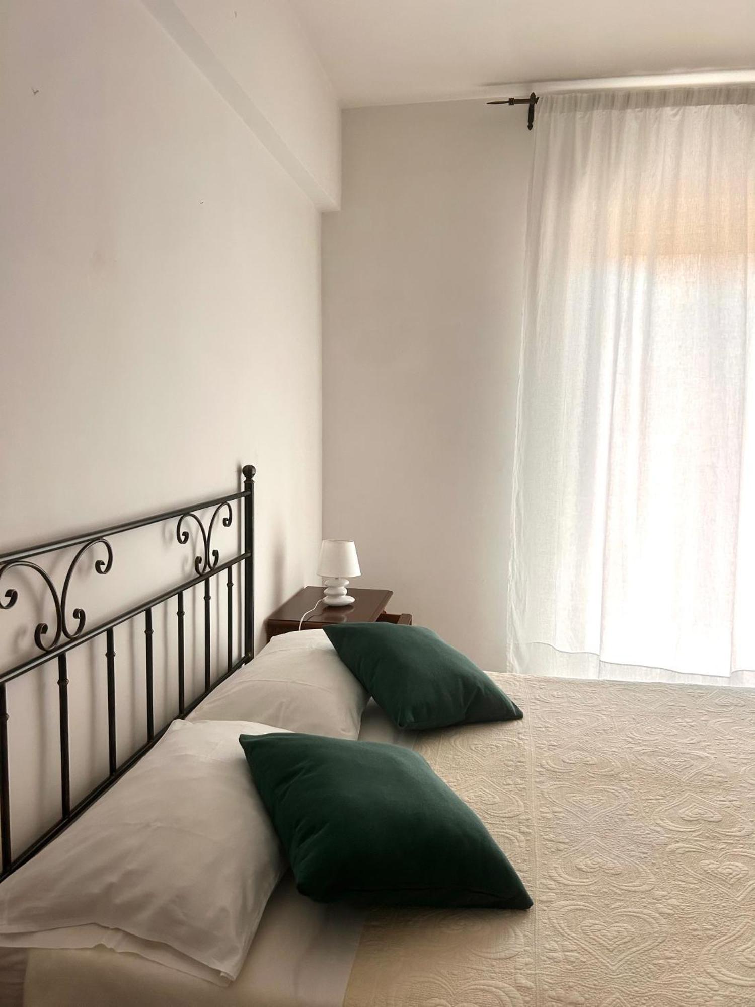 Отель La Casa Di Michelle Фоджиа Экстерьер фото